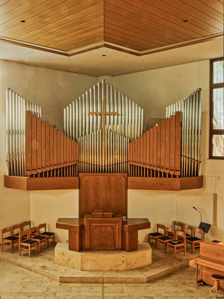 Neuapostolische Kirche, Kirchheim unter Teck – Ernst Leuze